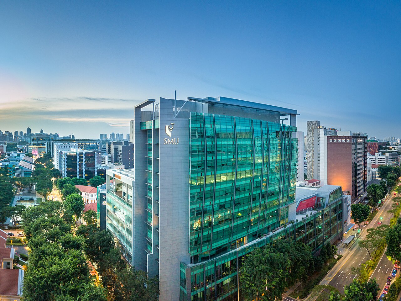 新加坡管理大学校园图